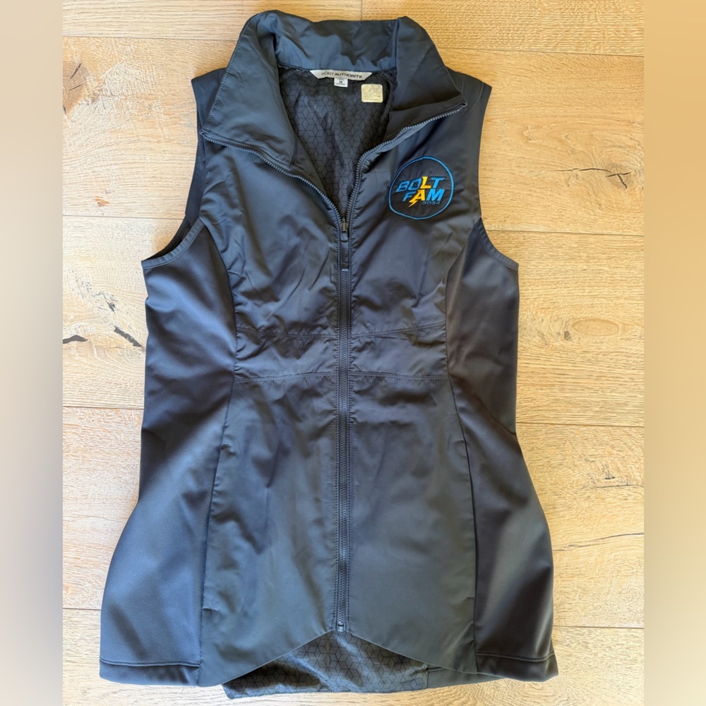Brand new bolt fam woman’s Zip-Up Vest with chargers logo